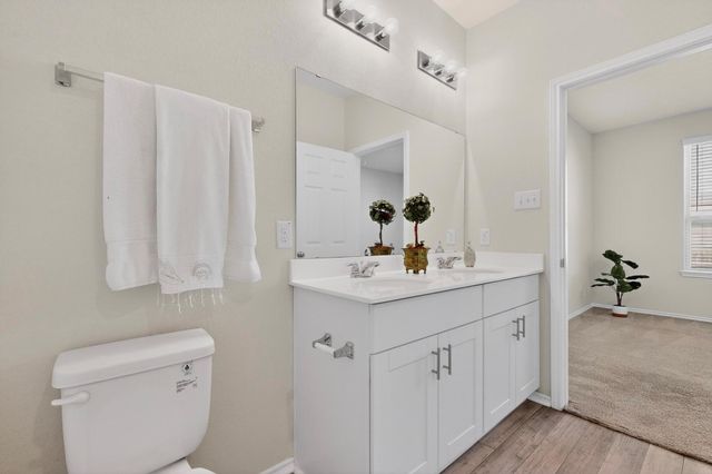 429 Stone Water LN, Jarrell, TX 76588