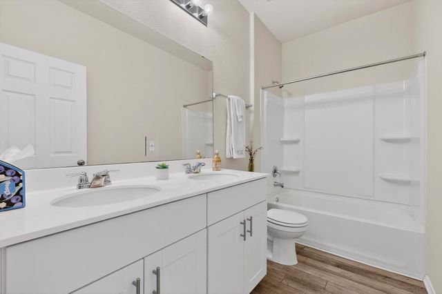 429 Stone Water LN, Jarrell, TX 76588