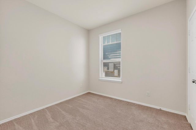 429 Stone Water LN, Jarrell, TX 76588