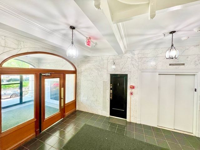 74 Fenway Street 23, Boston, MA 02115