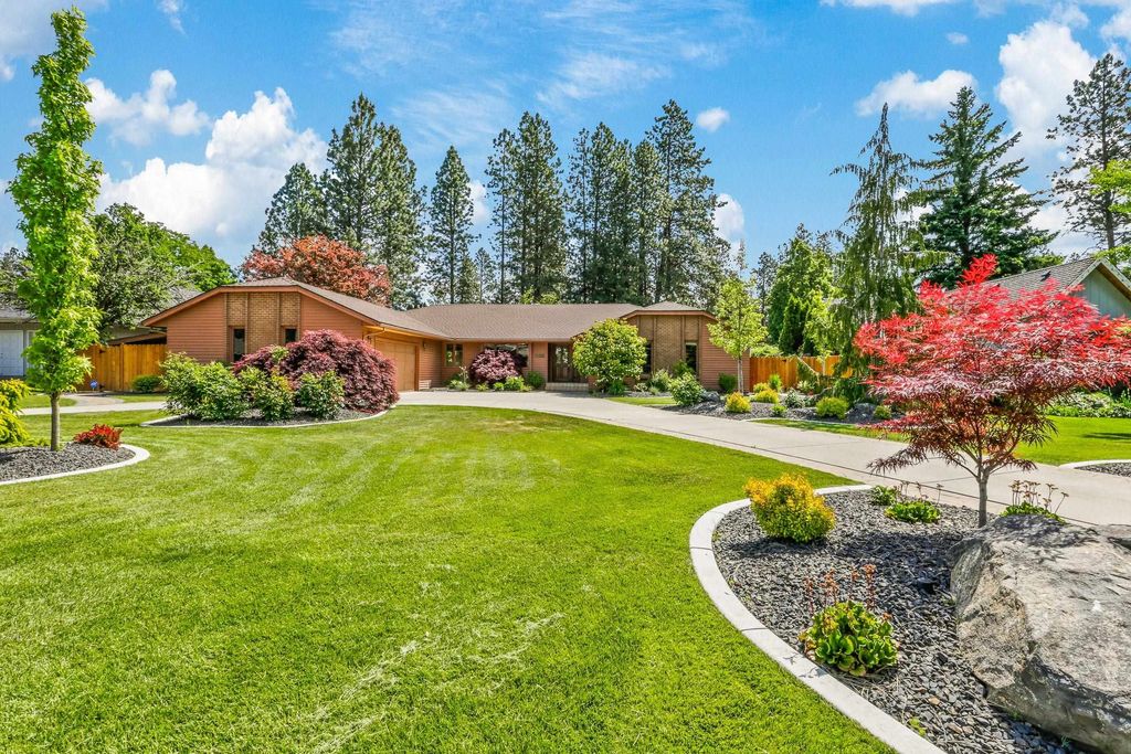 3551 S Lincoln Dr, Spokane, WA 99203