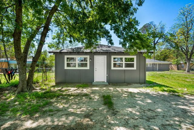 815 Lydia, Stephenville, TX 76401