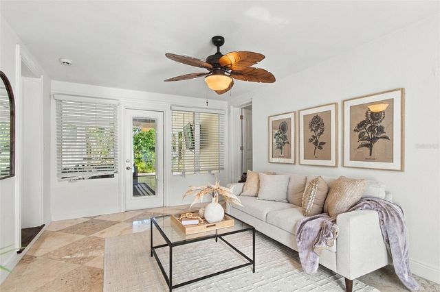 100 MONTEREY BOULEVARD NE, St Petersburg, FL 33704
