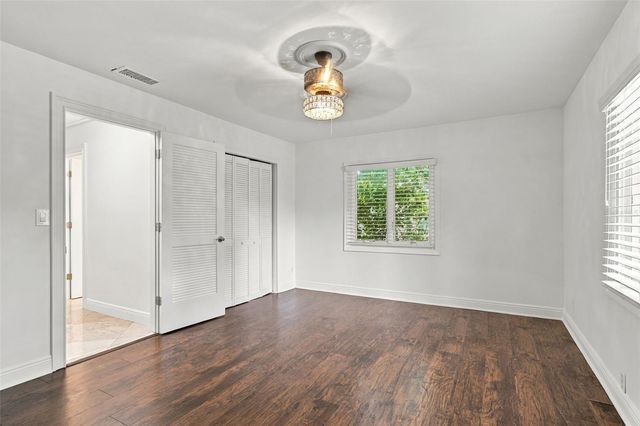 100 MONTEREY BOULEVARD NE, St Petersburg, FL 33704