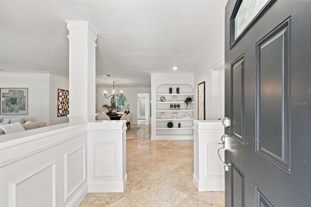 100 MONTEREY BOULEVARD NE, St Petersburg, FL 33704