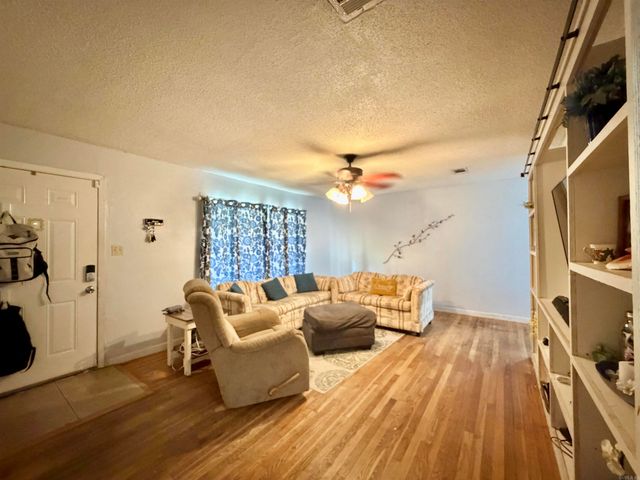 1615 Nina Street, Jacksonville, AR 72076