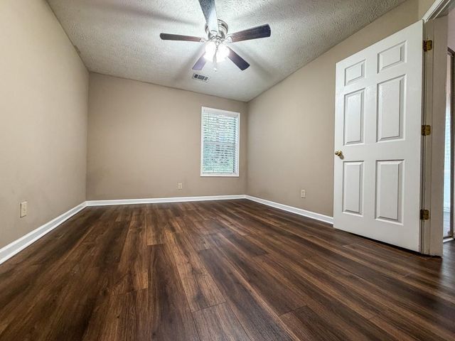 2764 Saint Charles Lane, Kennesaw, GA 30144