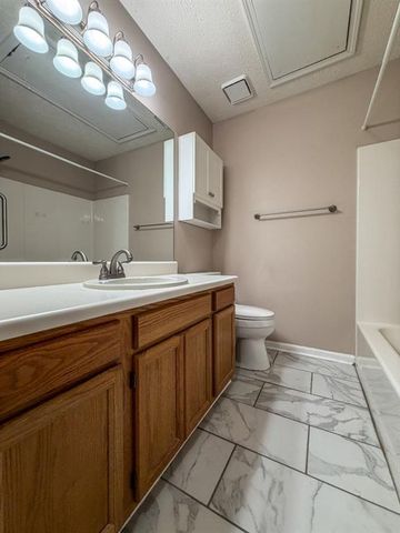 2764 Saint Charles Lane, Kennesaw, GA 30144