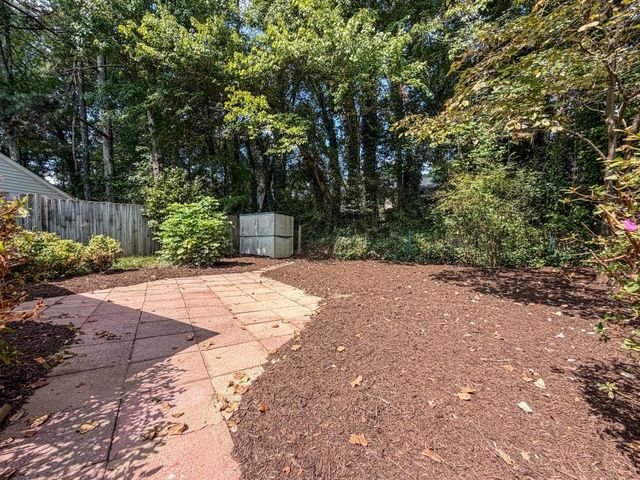 2764 Saint Charles Lane, Kennesaw, GA 30144