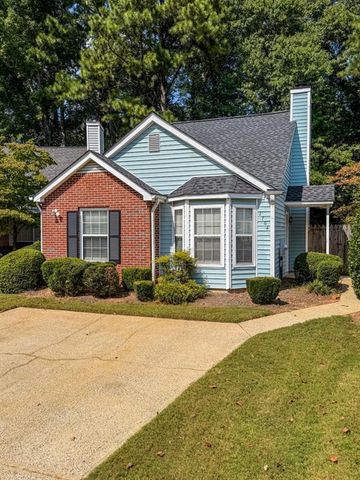 2764 Saint Charles Lane, Kennesaw, GA 30144