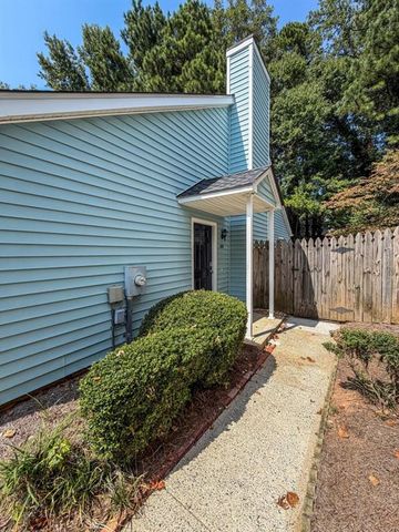 2764 Saint Charles Lane, Kennesaw, GA 30144