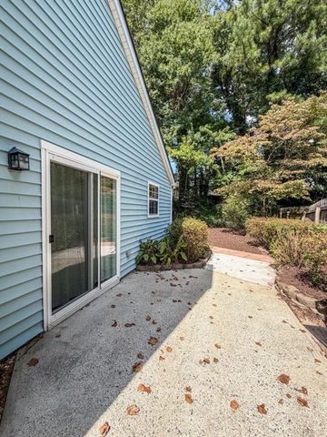 2764 Saint Charles Lane, Kennesaw, GA 30144