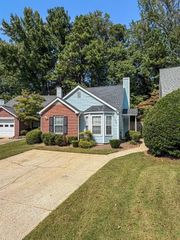 2764 Saint Charles Lane, Kennesaw, GA 30144