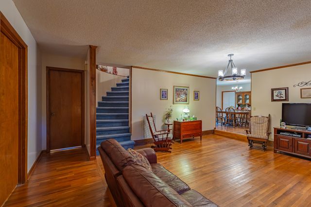 120 Evans Dr, Tullahoma, TN 37388