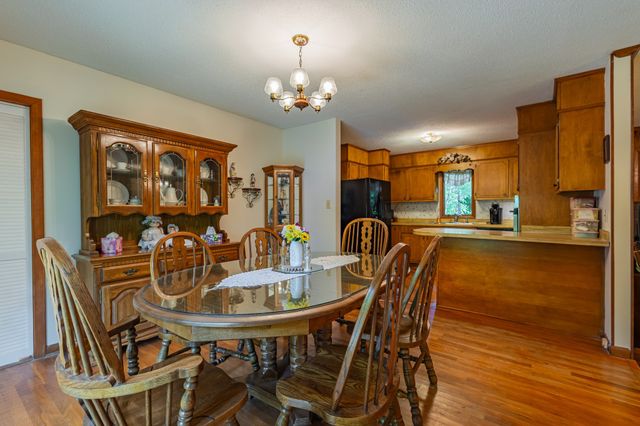 120 Evans Dr, Tullahoma, TN 37388