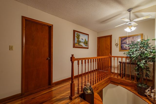 120 Evans Dr, Tullahoma, TN 37388