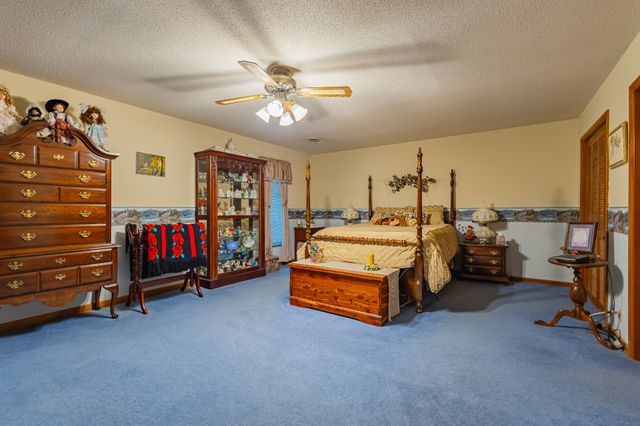 120 Evans Dr, Tullahoma, TN 37388