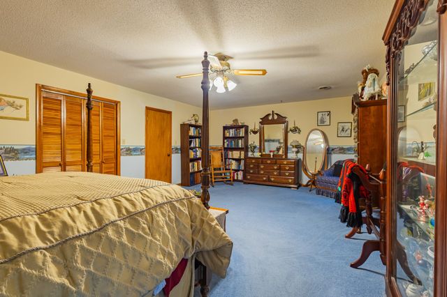 120 Evans Dr, Tullahoma, TN 37388