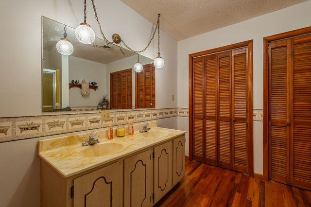 120 Evans Dr, Tullahoma, TN 37388