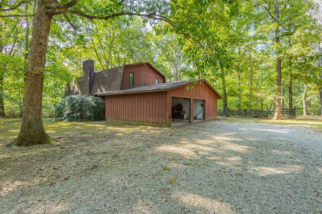 120 Evans Dr, Tullahoma, TN 37388