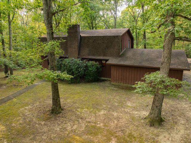 120 Evans Dr, Tullahoma, TN 37388