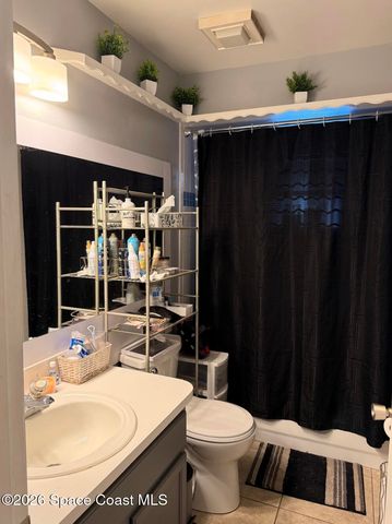 823 Hunters Creek Drive, Melbourne, FL 32904