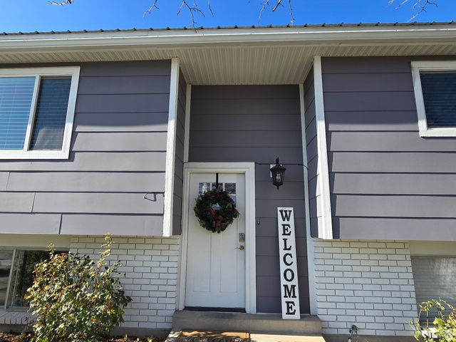 3906 S BOOTHILL CIR, West Valley City, UT 84120