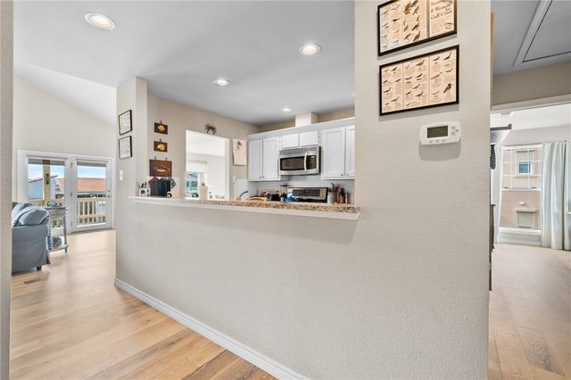 213 Port Saint Claire, City By The Sea, TX 78336