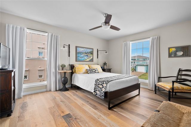213 Port Saint Claire, City By The Sea, TX 78336