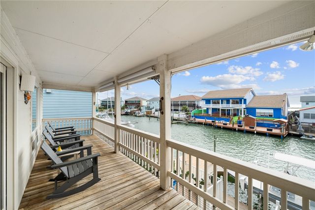 213 Port Saint Claire, City By The Sea, TX 78336