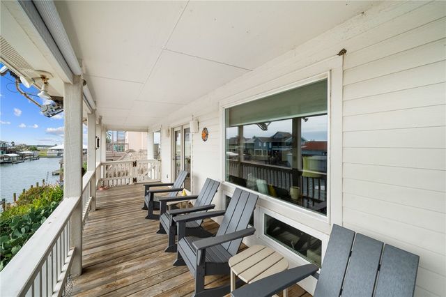 213 Port Saint Claire, City By The Sea, TX 78336