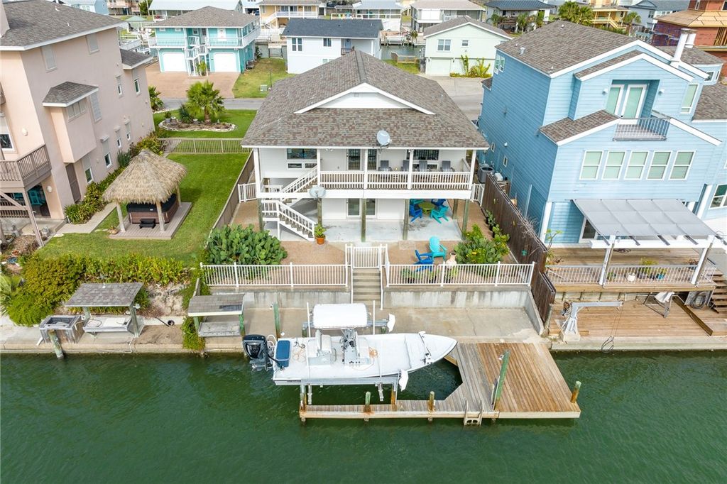 213 Port Saint Claire, City By The Sea, TX 78336