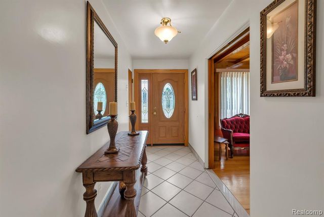 7771 Esper Boulevard, Dearborn, MI 48126