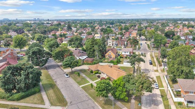 7771 Esper Boulevard, Dearborn, MI 48126