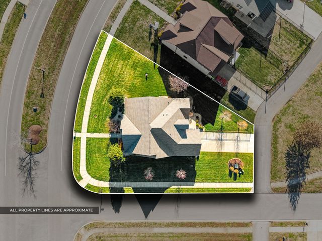 301 John Duke Tyler Blvd, Clarksville, TN 37043