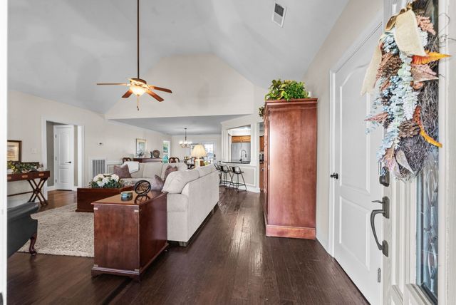 301 John Duke Tyler Blvd, Clarksville, TN 37043