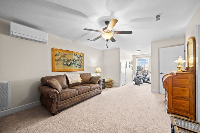 301 John Duke Tyler Blvd, Clarksville, TN 37043