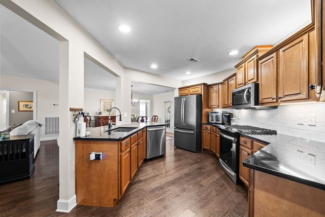 301 John Duke Tyler Blvd, Clarksville, TN 37043