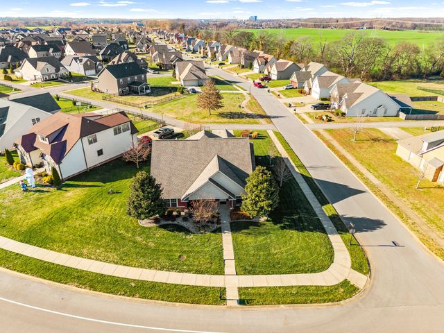 301 John Duke Tyler Blvd, Clarksville, TN 37043