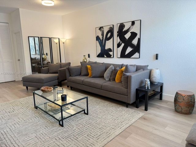 12751 SW 133rd St, Miami, FL 33186