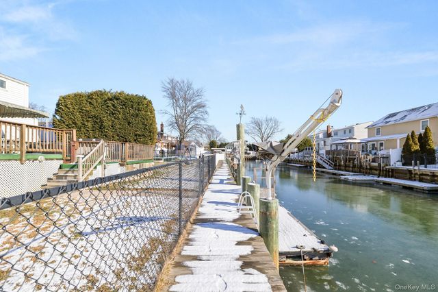 3806 Tiana Street, Seaford, NY 11783