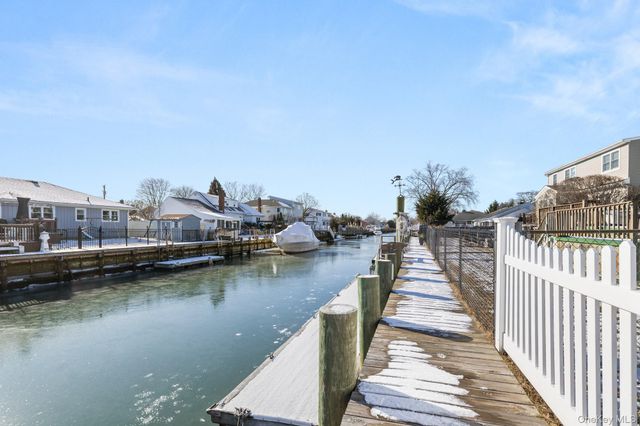 3806 Tiana Street, Seaford, NY 11783