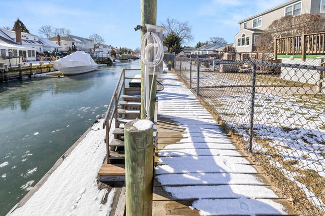 3806 Tiana Street, Seaford, NY 11783