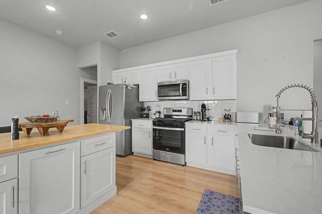 5003 Bellhurst Drive, Princeton, TX 75071