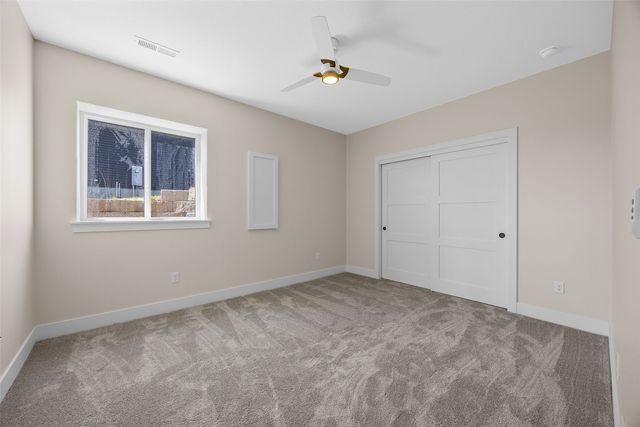 5501 Silver Ridge Rd, Marion, IA 52302