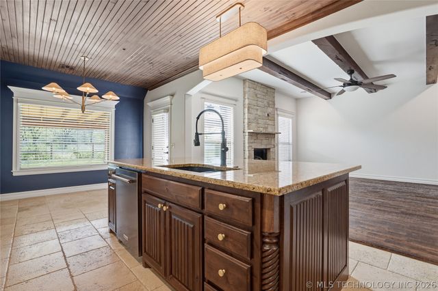 4601 N Maple Avenue, Broken Arrow, OK 74012