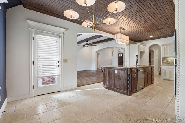 4601 N Maple Avenue, Broken Arrow, OK 74012