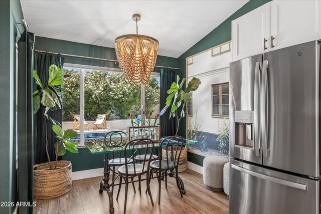 6414 E BEVERLY Lane, Scottsdale, AZ 85254