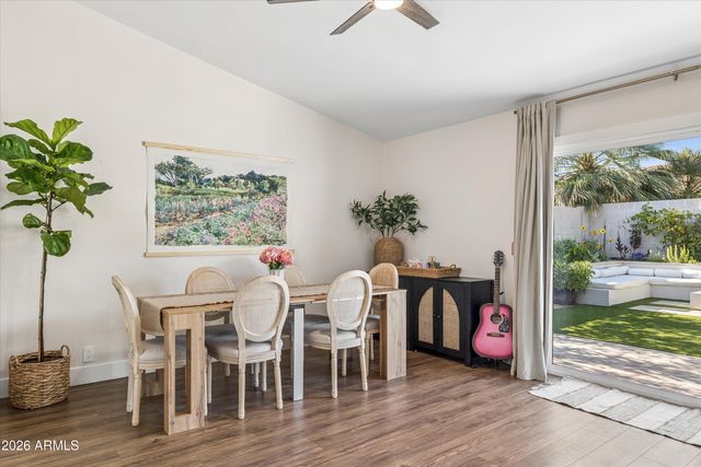 6414 E BEVERLY Lane, Scottsdale, AZ 85254