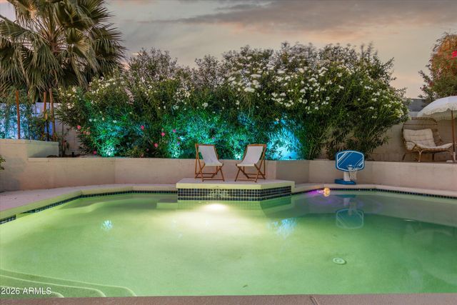 6414 E BEVERLY Lane, Scottsdale, AZ 85254